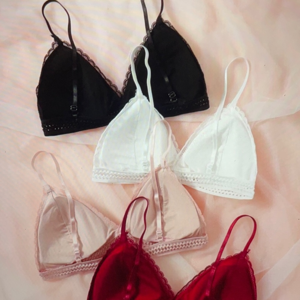 SOLD OUT ! ! Floral lace bras by Marcellas boutique ๐ all 4 ! - Picture 3 of 5